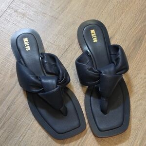 Maeve Anthropologie Navy Knotted Toe-Post Slide Sandals